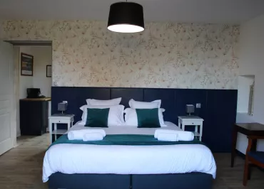 Domaine des Piéris Chambre d'hôte OMAHA