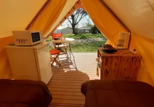 Camping Le Domaine des Jonquilles à Saint-Alban